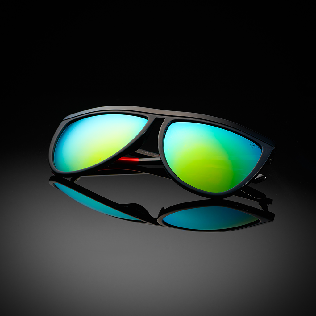 OMIKU ARMAZON ACETATO NEGRO LENTES DORADOS SATINADOS