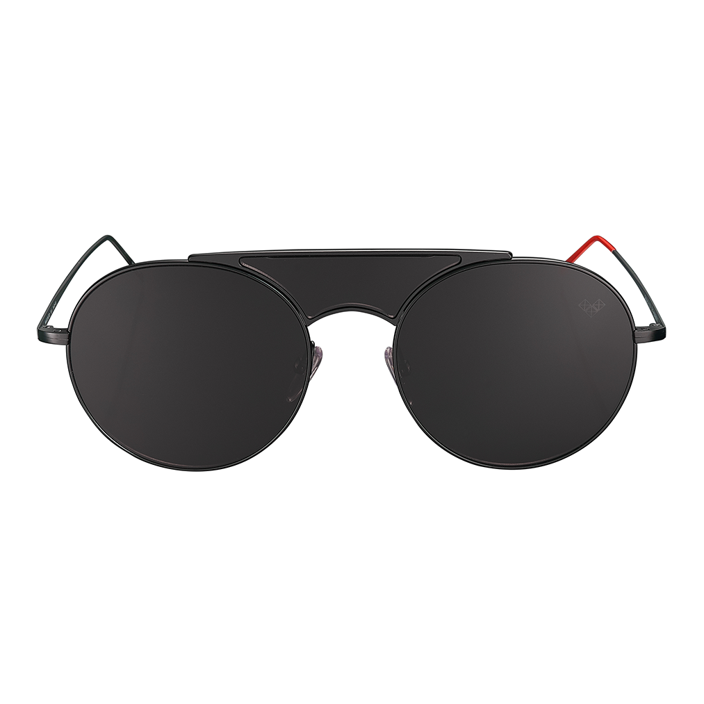 KALAI ARIADNA GUTIERREZ ARMAZON GRIS OSCURO LENTES NEGROS