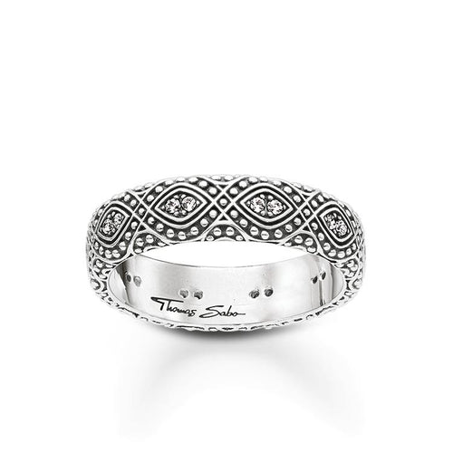 Anillo de Ornamentos de Plata oscurecida
